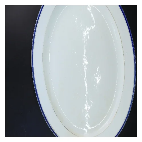 Stort hvidt serveringsfad (str. 41x55 cm)