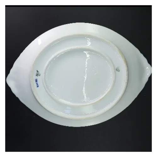 Porcelænsfad med blå blomst fra Royal Copenhagen (str. 46x28,5 cm)