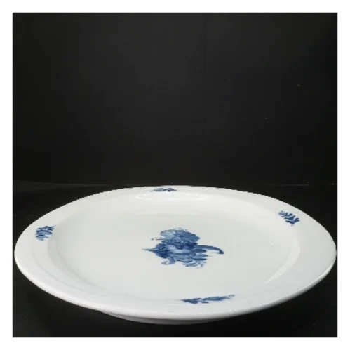 Porcelænsfad med blå blomst fra Royal Copenhagen (str. 49x37,5 cm)