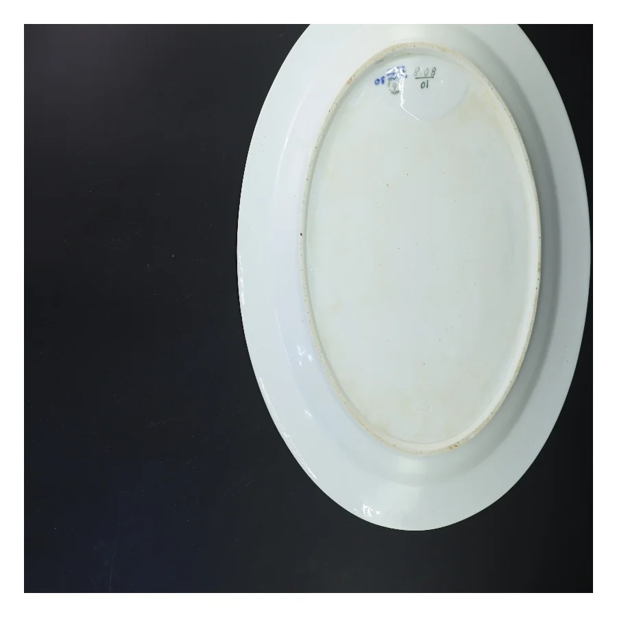 Porcelænsfad med blå blomst fra Royal Copenhagen (str. 42x34 cm)