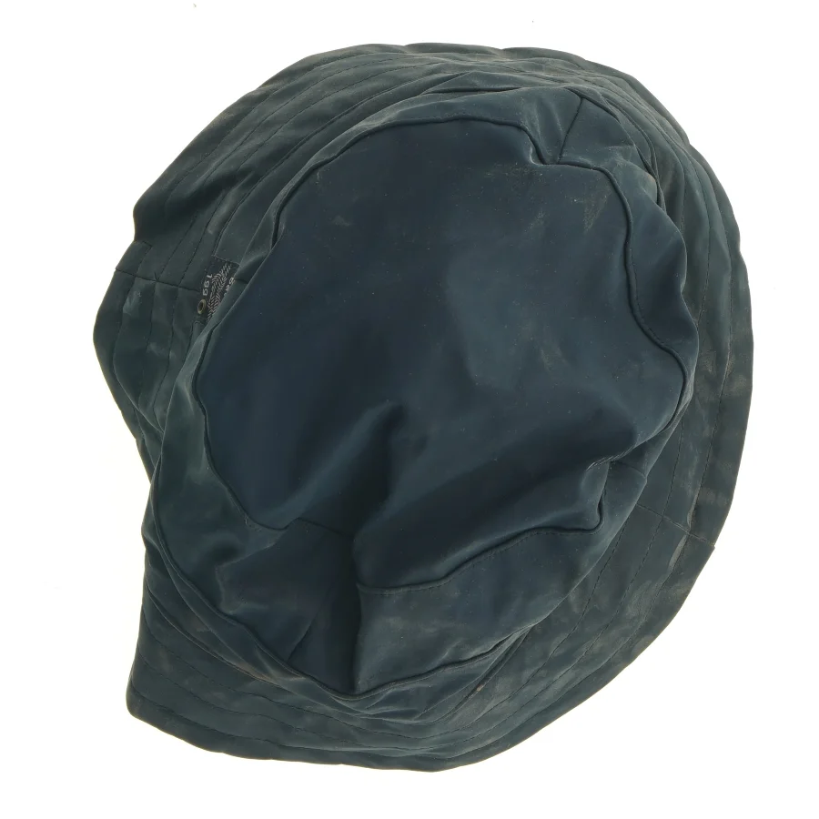 Blå fiskerhat fra Batela (str. 26 cm)