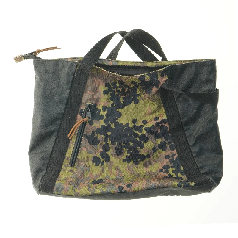 Camouflage Adidas taske fra Adidas (str. 47x35 cm)