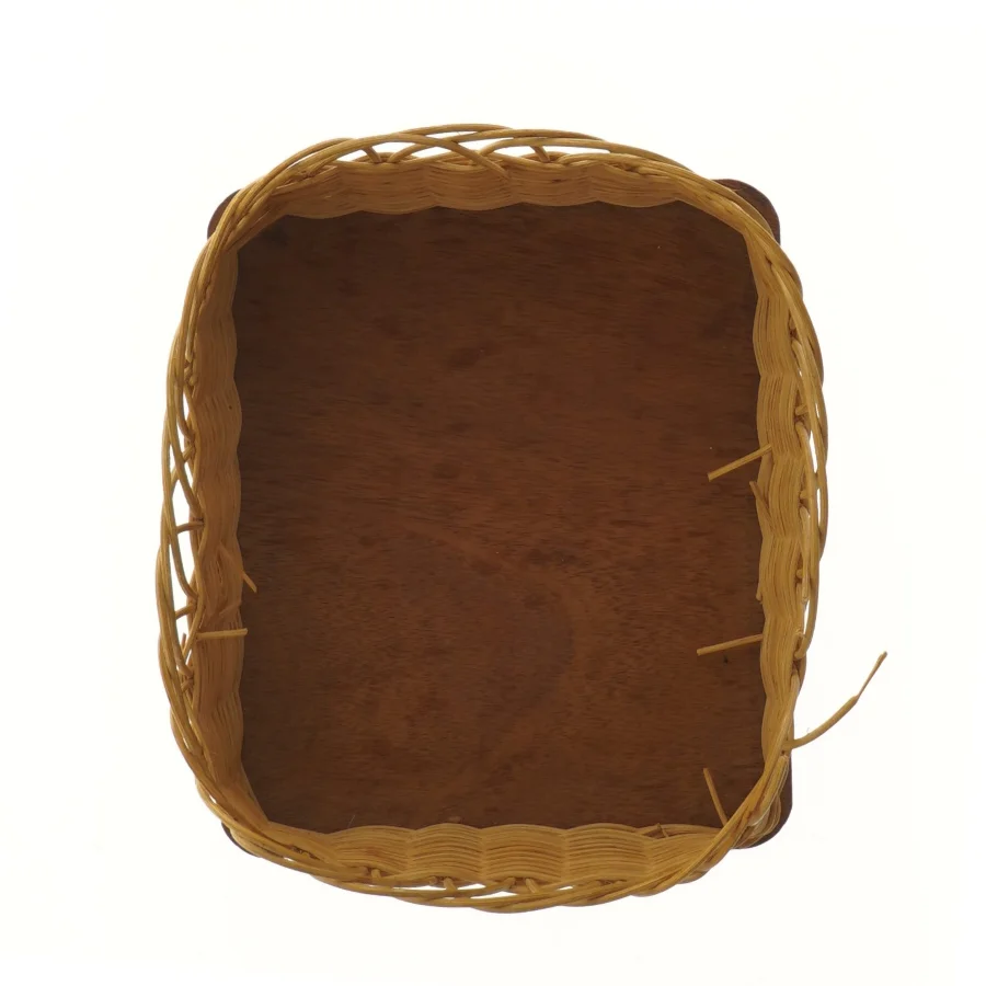 Flettet trækurv (str. 8x20x17 cm)