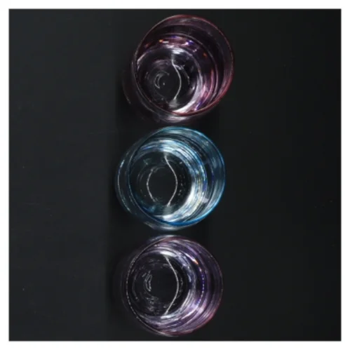 Små drikkeglas i sæt af 3 (str. 9 cm. 3 styk)