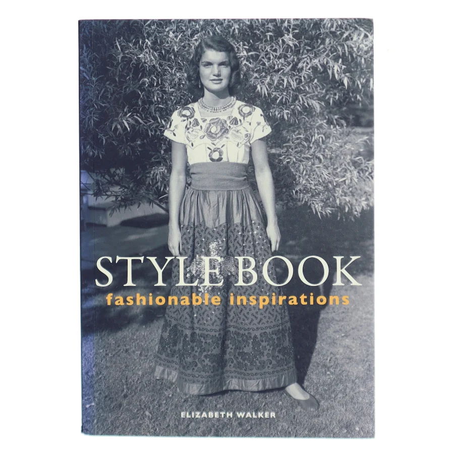 Style Book af Elizabeth Walker (Bog)
