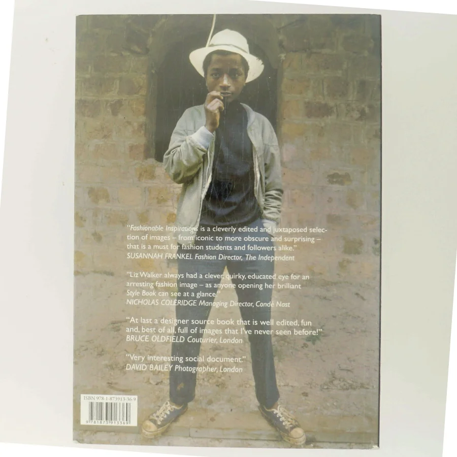 Style Book af Elizabeth Walker (Bog)