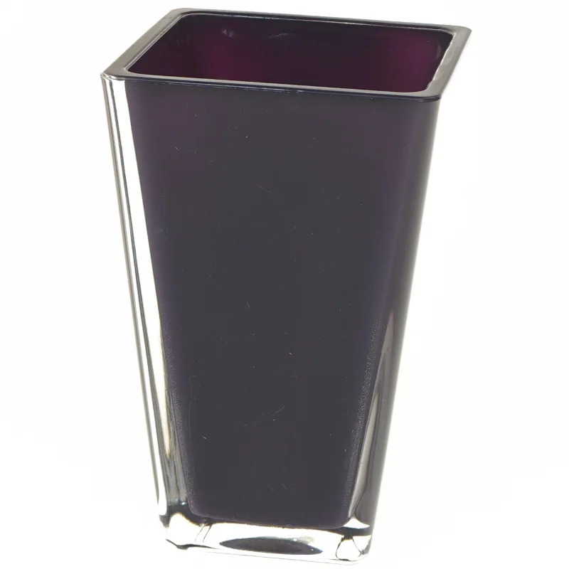 Firkantet vase (str. 17 cm)