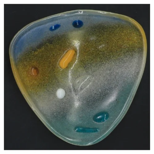 Farverigt glasfad (str. Ø 11 cm)