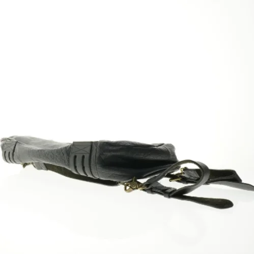 Sort rygsæk i læder fra Motorius (str. 51 x 38 cm)