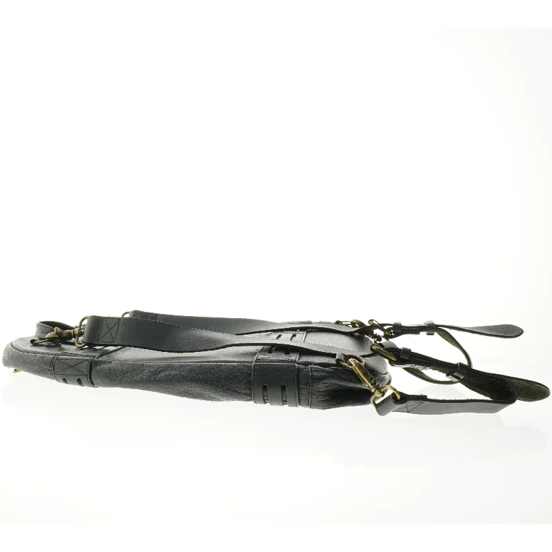 Sort rygsæk i læder fra Motorius (str. 51 x 38 cm)