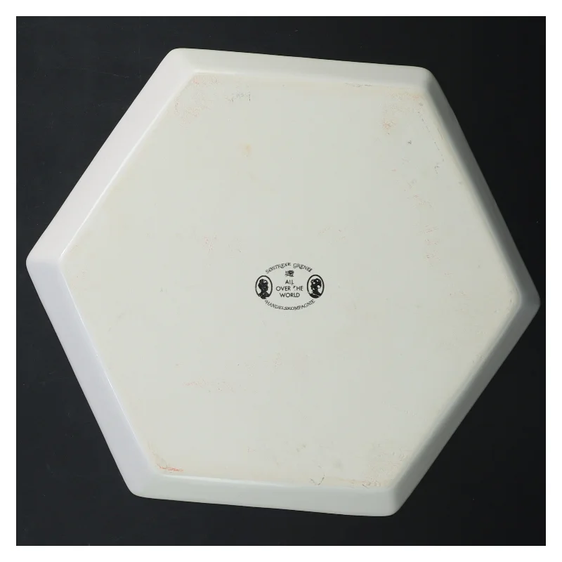 Sekskantet serveringsfad fra Søstrene Grene (str. 23 cm)