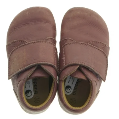 Børnesko fra Bundgaard (str. 20)