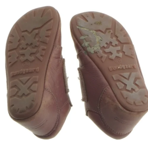 Børnesko fra Bundgaard (str. 20)