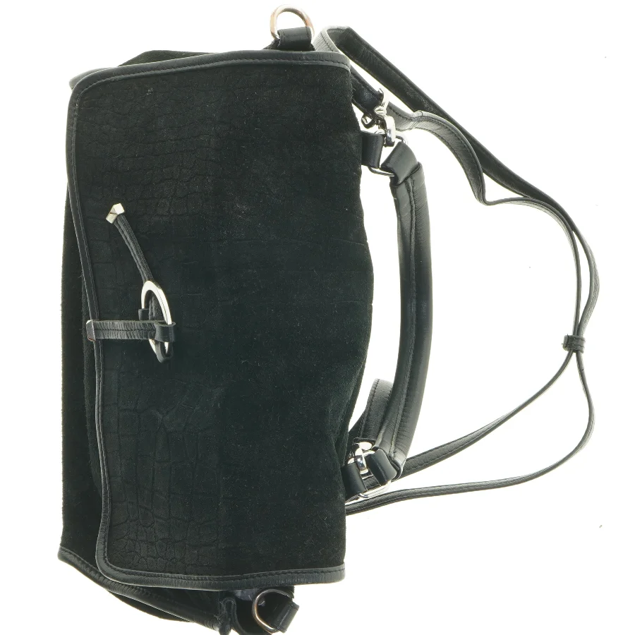 Sort skuldertaske (str. 30x21 cm)