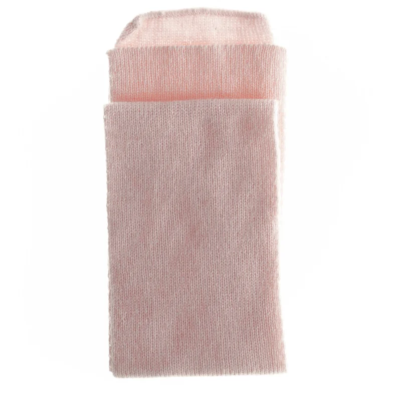 Strikket tørklæde (str. 92 x. 13 cm)