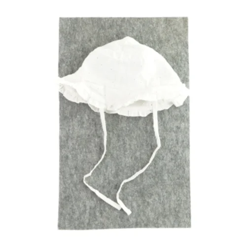 Solhat til barn (Str. 48/50) fra Ukendt (str. 48/50)