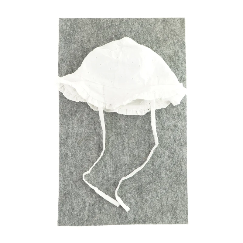 Solhat til barn (Str. 48/50) fra Ukendt (str. 48/50)