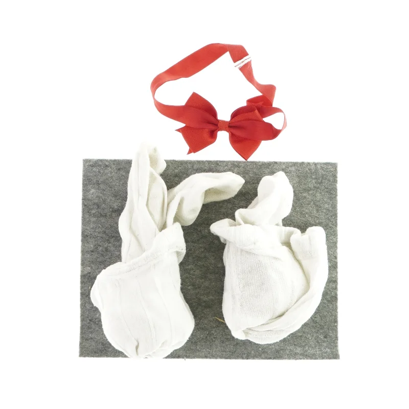 2 par strømpebukser og hårbånd med sløjfe i fra Ukendt