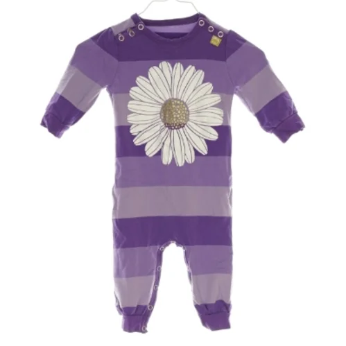 Heldragt fra Danefæ (str. 6 mdr.) fra Danefæ (str. 6 MÅNEDER)