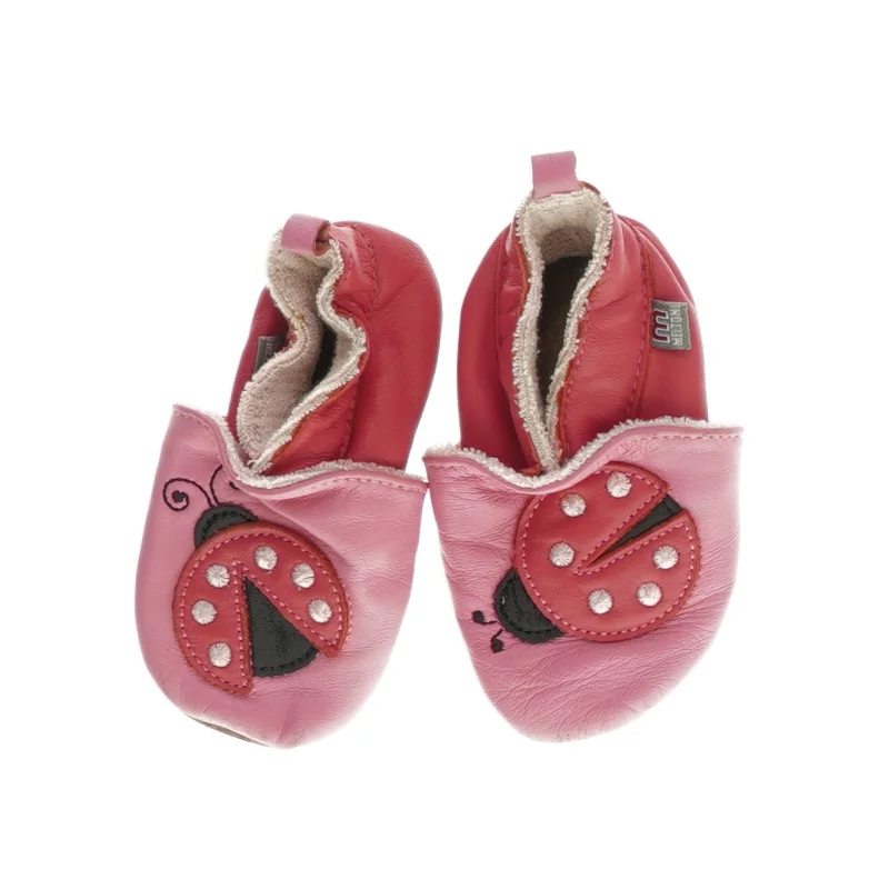 Babysko fra Melton fra Melton (str. 14)