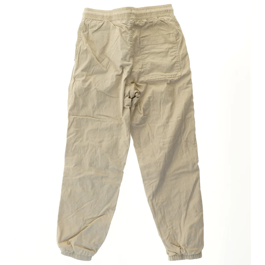 Beige joggingbukser fra H&M (str. 146)