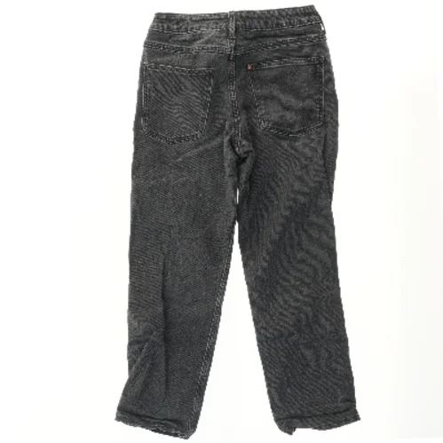 Jeans i mørk farve fra H&M (str. 146)