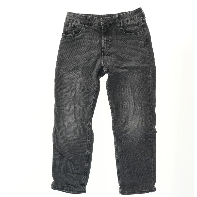 Bukser i denim fra H&M (str. 152)