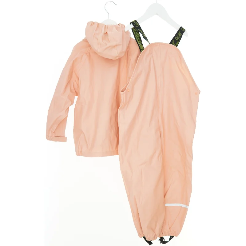 Sæt af regntøj til børn fra CeLaVi (str. 98)