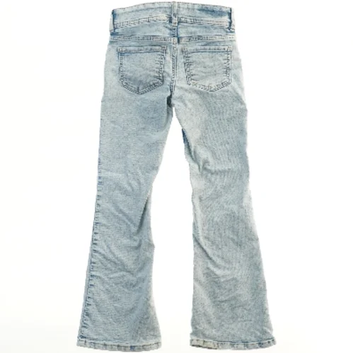 Lyseblå jeans med lommer fra H&M (str. 128)