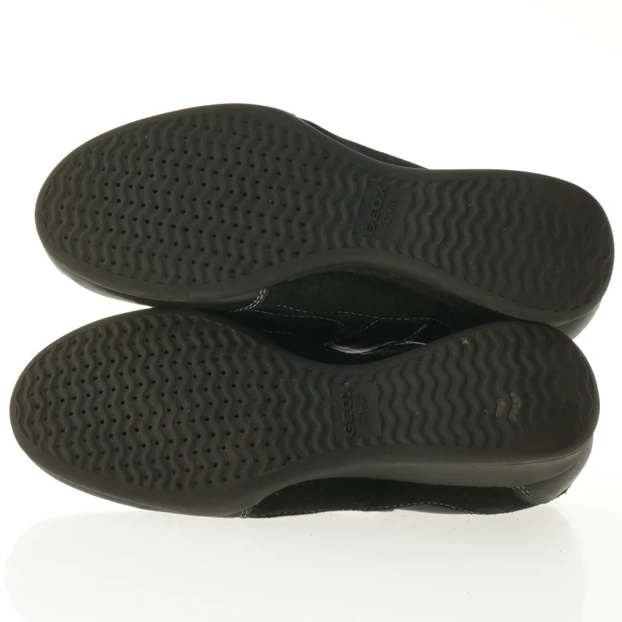 Sorte lædersko med velcro fra Geox (str. 36,5)