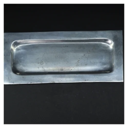 Metal bakke (str. 35 x. 15 cm)