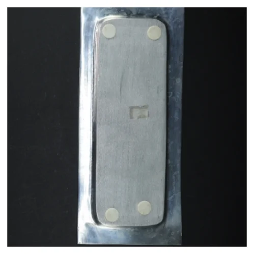 Metal bakke (str. 35 x. 15 cm)