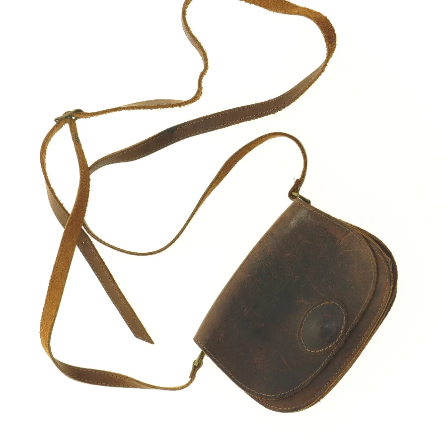 Læder skuldertaske (str. 18 x 13 cm)