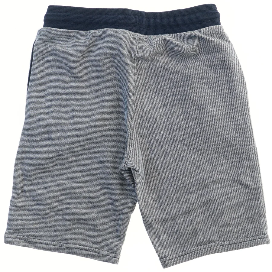 Behagelige shorts fra H&M (str. 134)