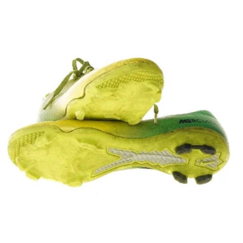 Fodboldstøvler Nike Mercurial str. 35,5 fra Nike (str. 35,5 )