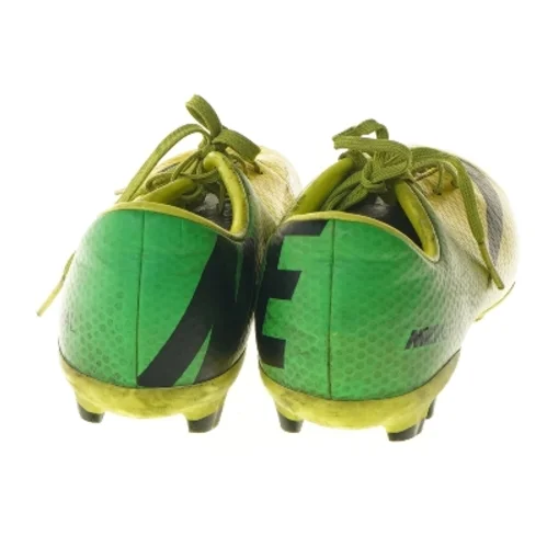 Fodboldstøvler Nike Mercurial str. 35,5 fra Nike (str. 35,5 )