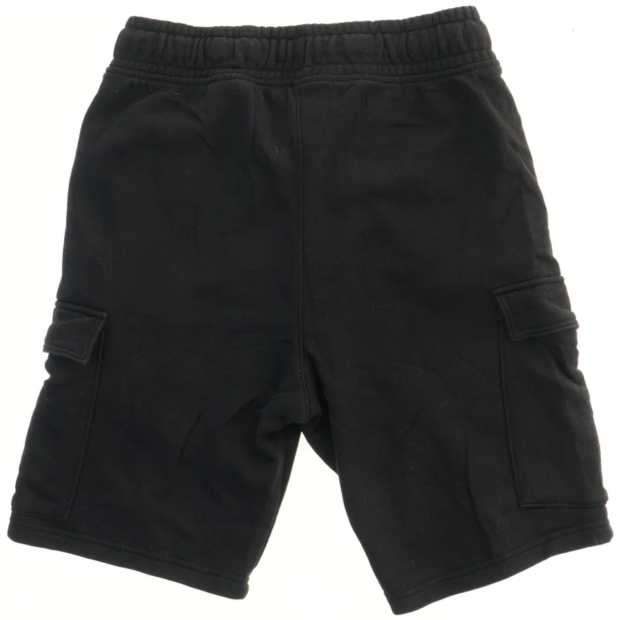 Sorte shorts med lommer fra H&M (str. 152)