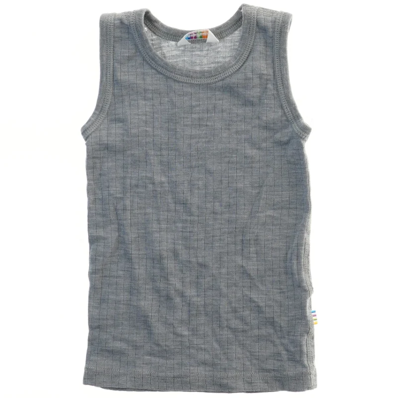 Grå tanktop fra Joha (str. 104)