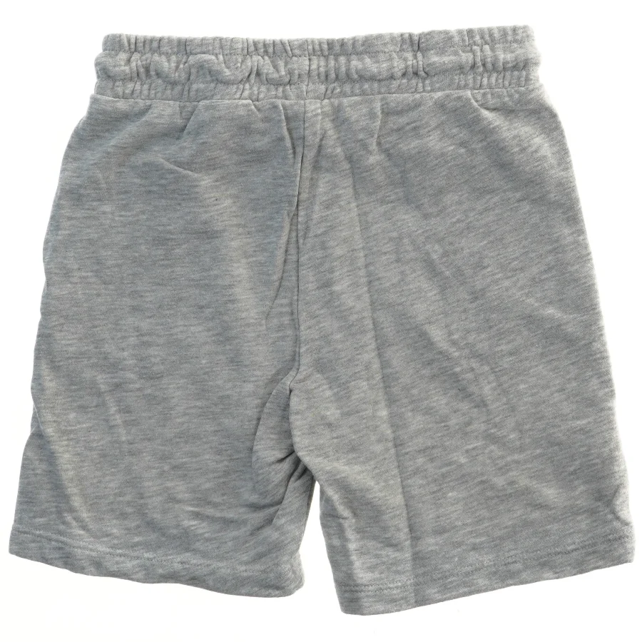 Grå shorts fra H&M (str. 128)