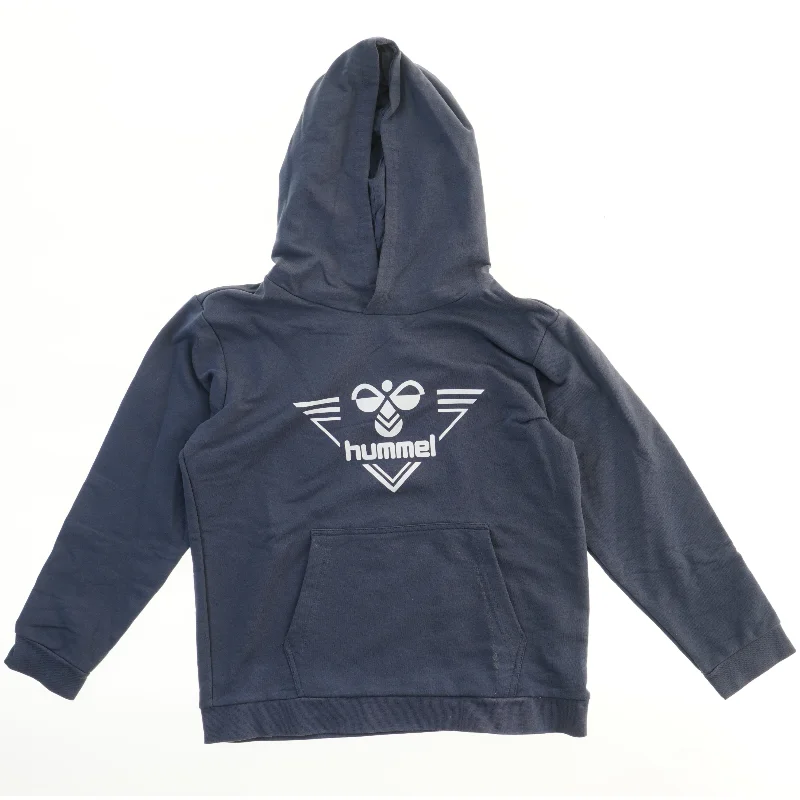 Hættetrøje med logo fra Hummel (str. 152)