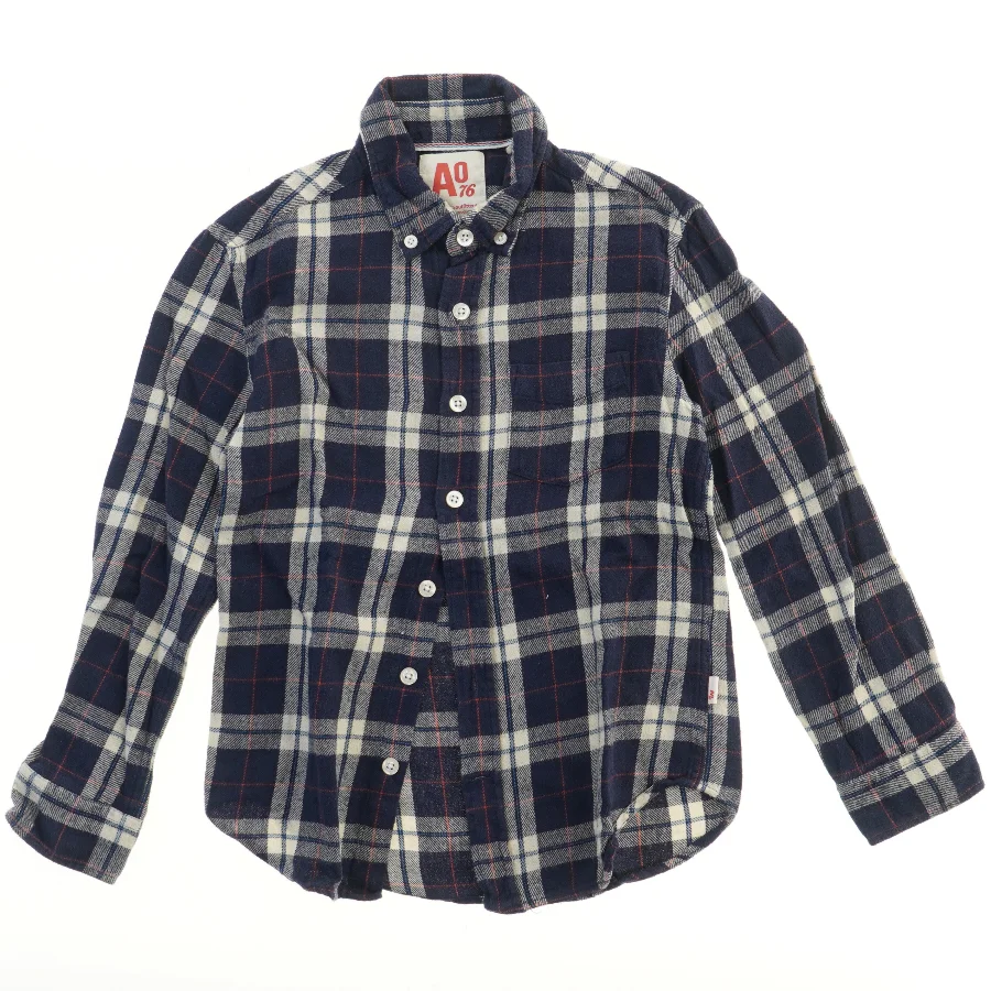 Skjorte med ternet mønster (str. 128)