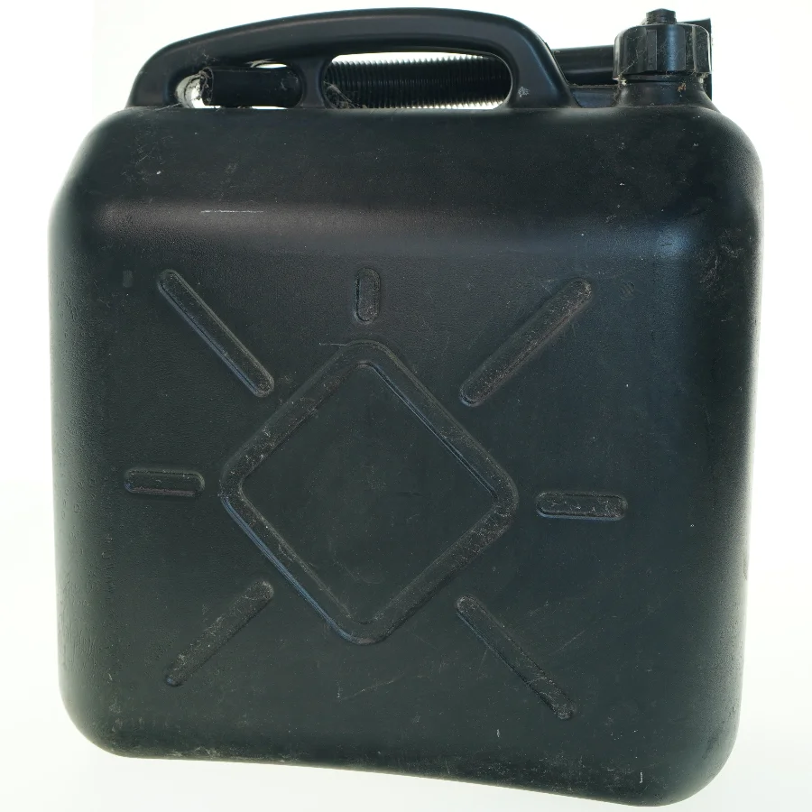 Sort plastik benzindunk (str. 35x35x20 cm)