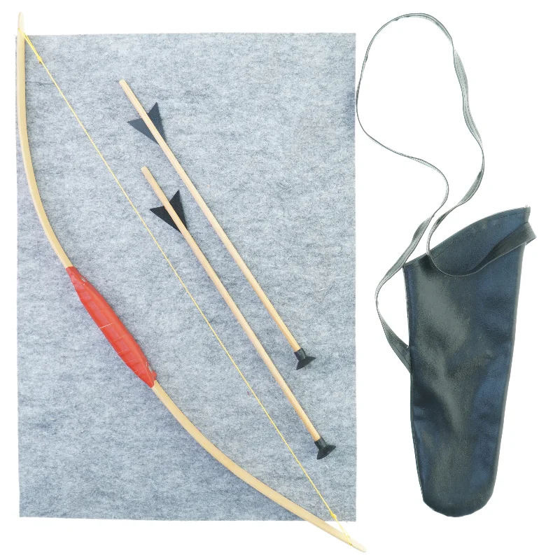 Legetøjs bue og pile (str. Bue 77 x 12 cm pile 41 cm)