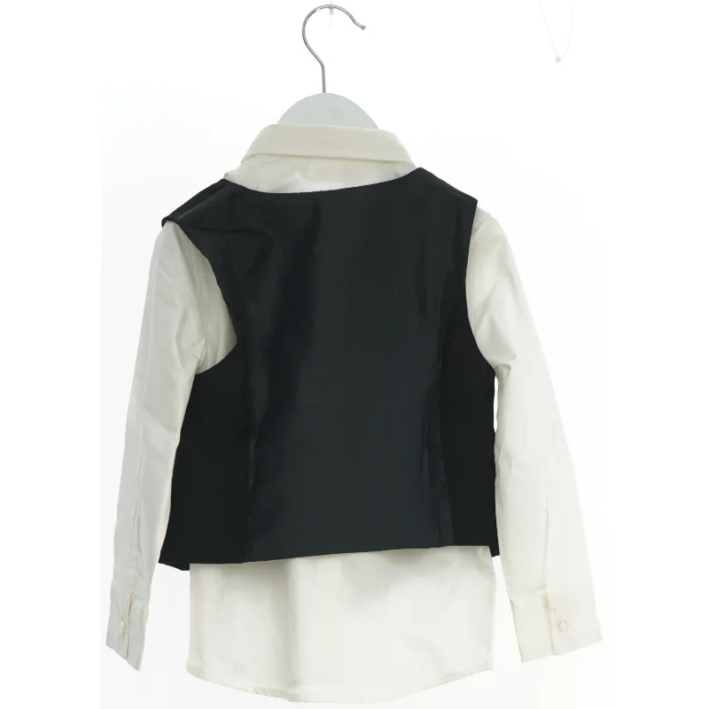 Børne skjorte med vest og butterfly fra H&M (str. 104)