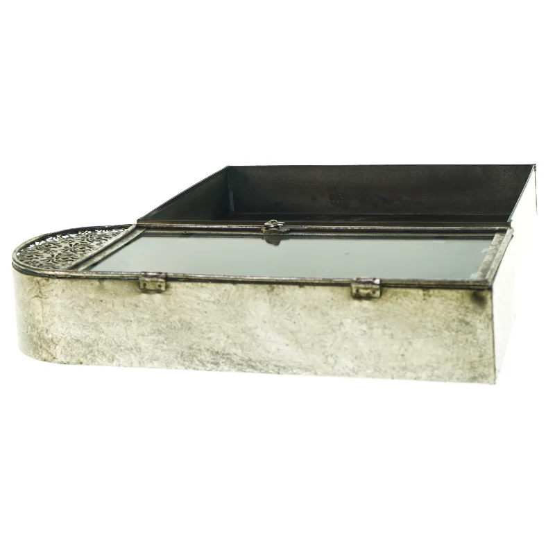 Dekorativt lille skab med glaslåge samt bakke (fra H&M) (str. 37 x 16 og 31 x 26cm)