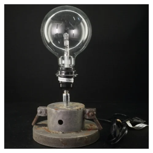 Industristil bordlampe (str. H 31)