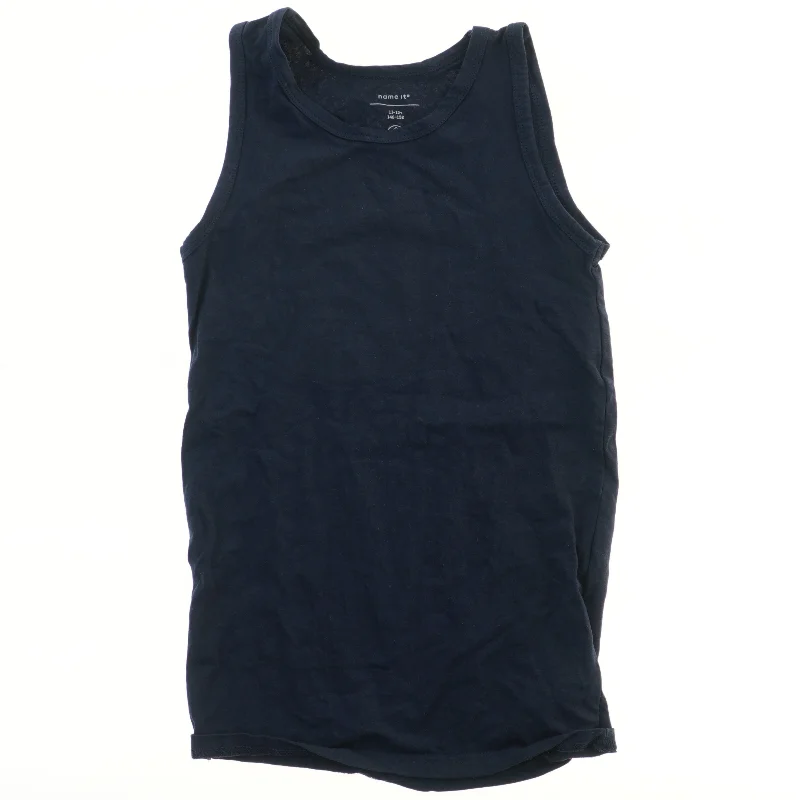 Ærmeløs tanktop fra Name It (str. 152)