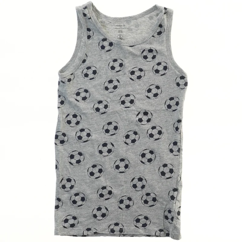 Tanktop med fodboldmønster fra Name It (str. 152)