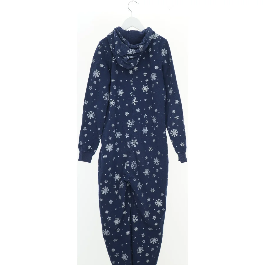 Heldragt med snefnugmønster fra H&M (str. 152)