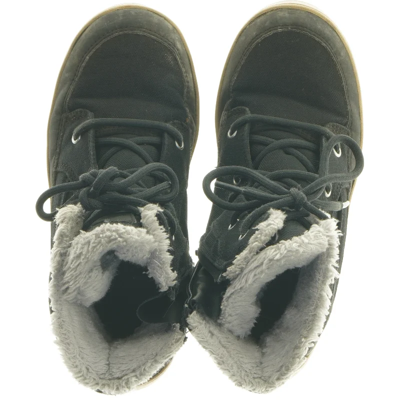 Sort Gore-Tex vinterstøvler str. 34 fra Viking (str. 34 )